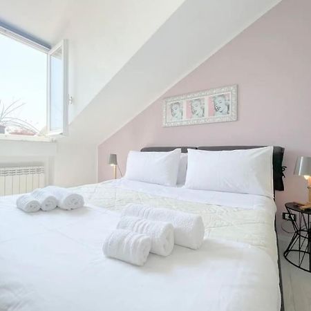 Ferienwohnung Mansarda Vista Mare A Zinola Savona Exterior foto