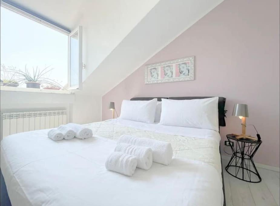 Ferienwohnung Mansarda Vista Mare A Zinola Savona Exterior foto